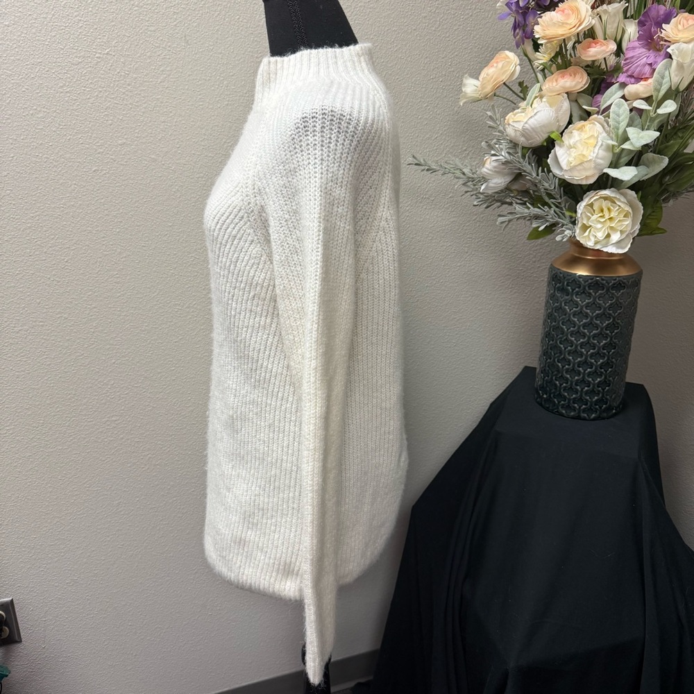 Liz Claiborne Cream Mock Neck Sweater L | Soft Rib Knit Cozy Winter Pullover - Picture 2 of 7
